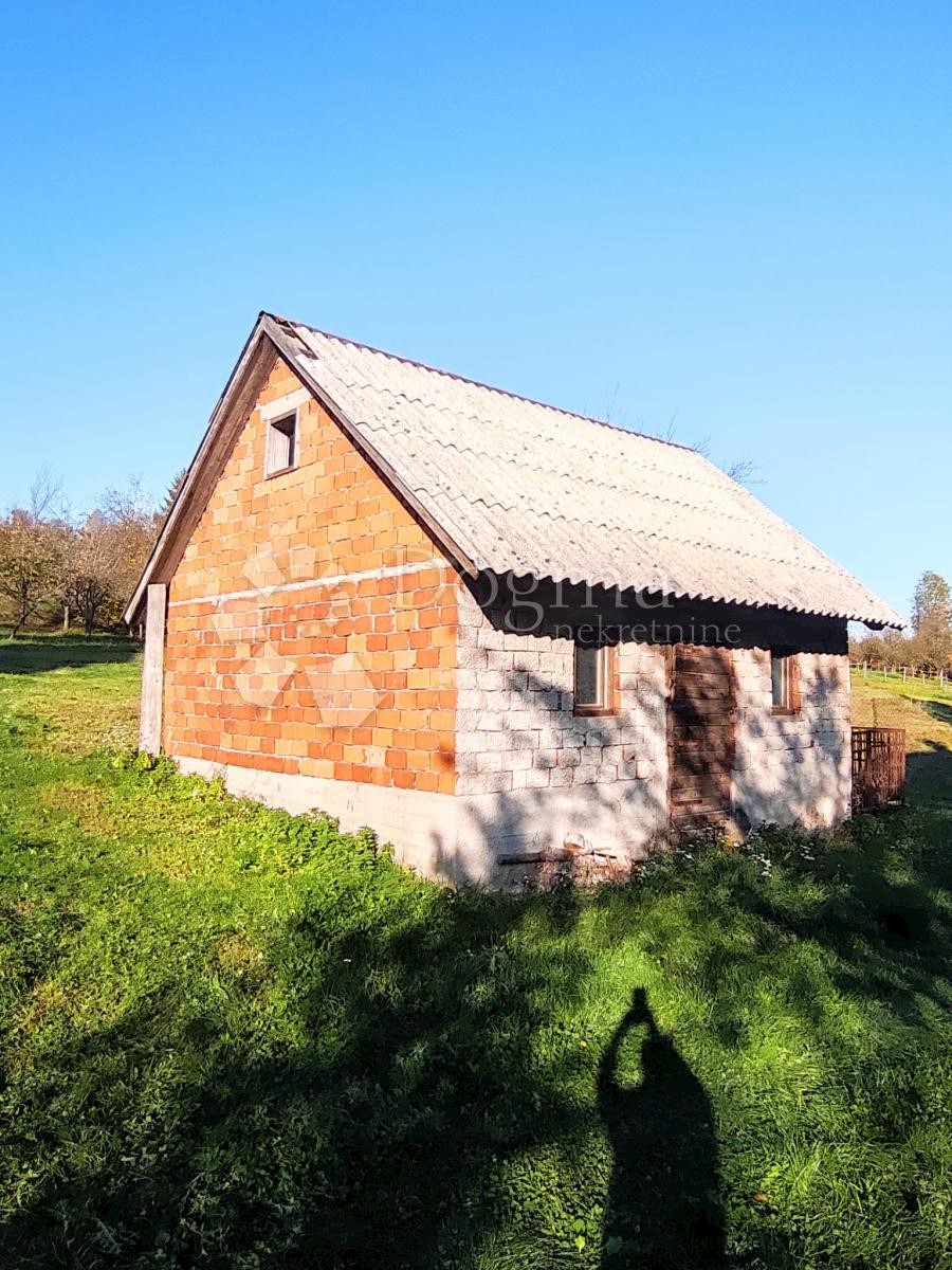 Dom Na predaj - PRIMORSKO-GORANSKA  RAVNA GORA 