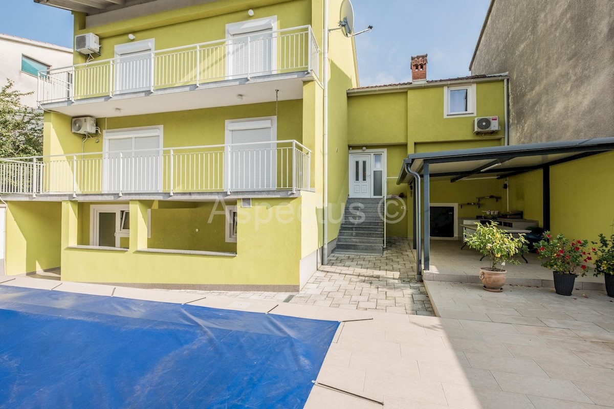 Haus Zu verkaufen - ISTARSKA PULA