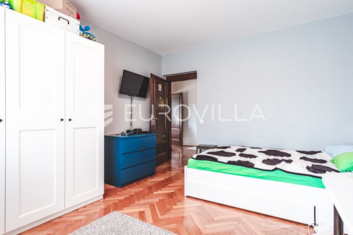 House For sale - GRAD ZAGREB  ZAGREB 