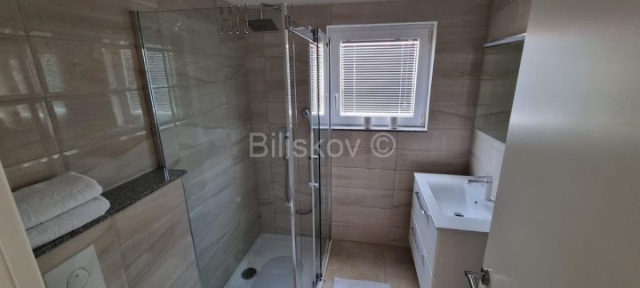 Appartamento Da affittare - Splitsko-dalmatinska Podstrana - foto 5/7
