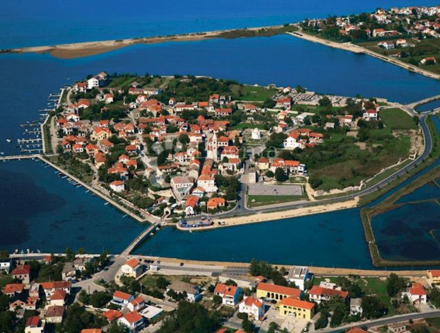 Land for sale 766 m² – Nin