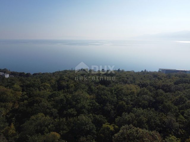 Land for sale 1573 m² – Rijeka