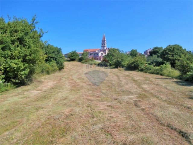 Terreno in vendita 3204 m² – Zrenj