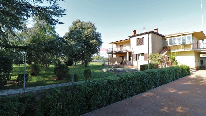 Dom na predaj 340 m² – Brtonigla