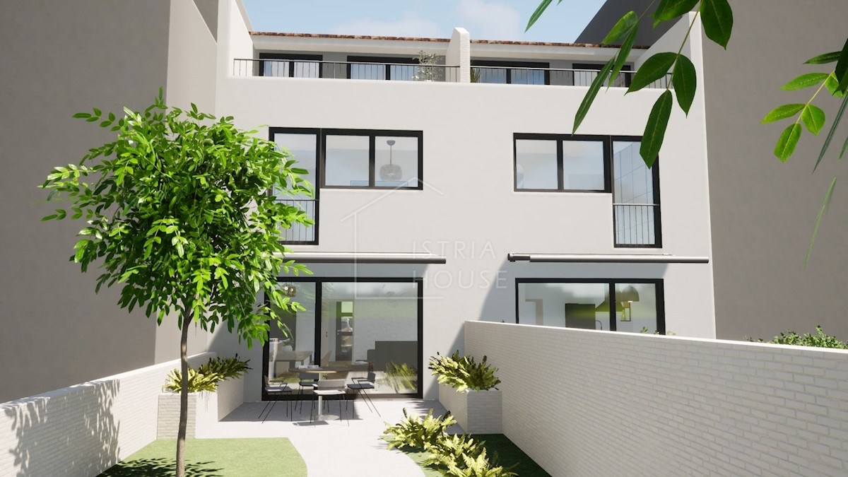 Haus Zu verkaufen - ISTARSKA  POREČ 