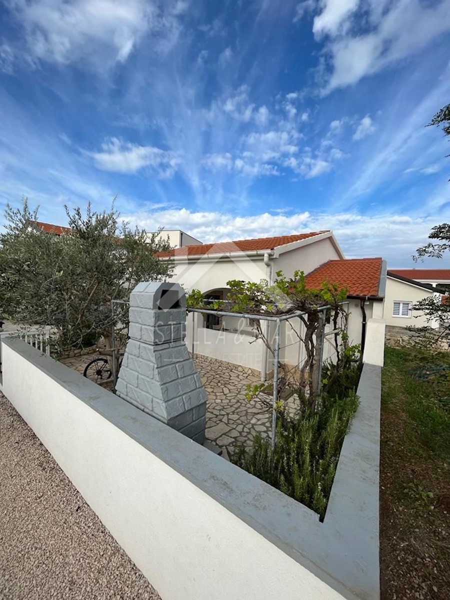 House For sale - Zadarska Vir - foto 2/13