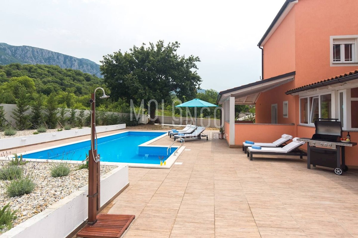 Kuća Na prodaju - PRIMORSKO-GORANSKA  VINODOLSKA OPĆINA 