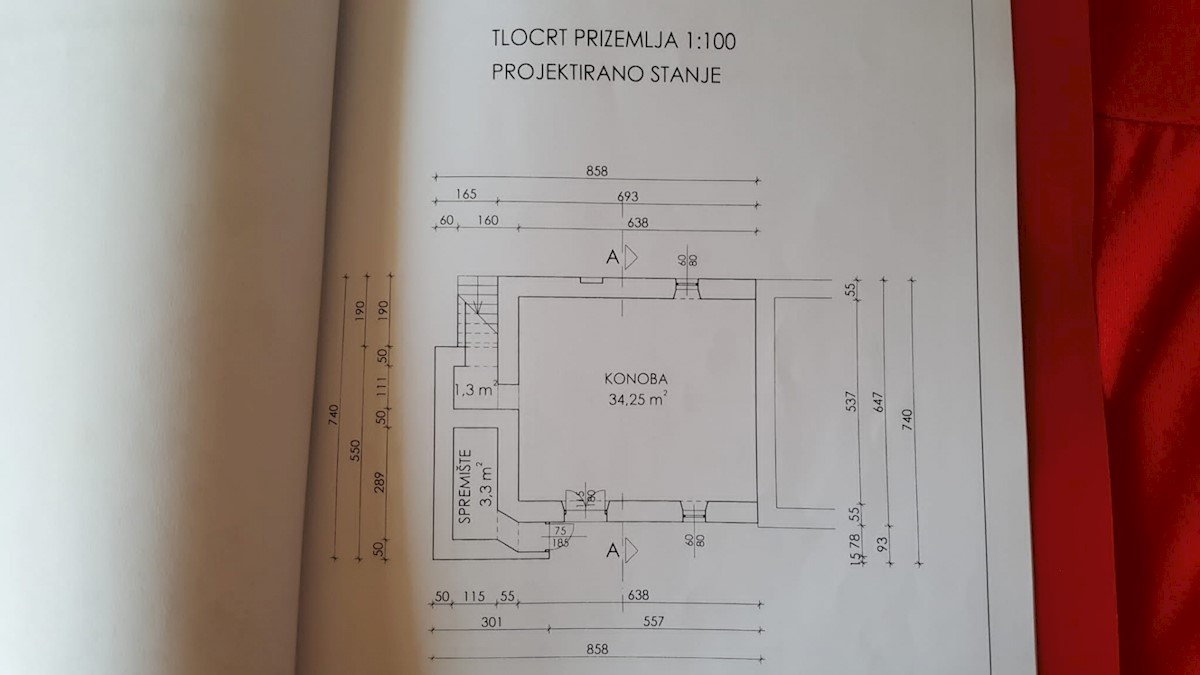 Dom Na predaj - ISTARSKA  GRAČIŠĆE 