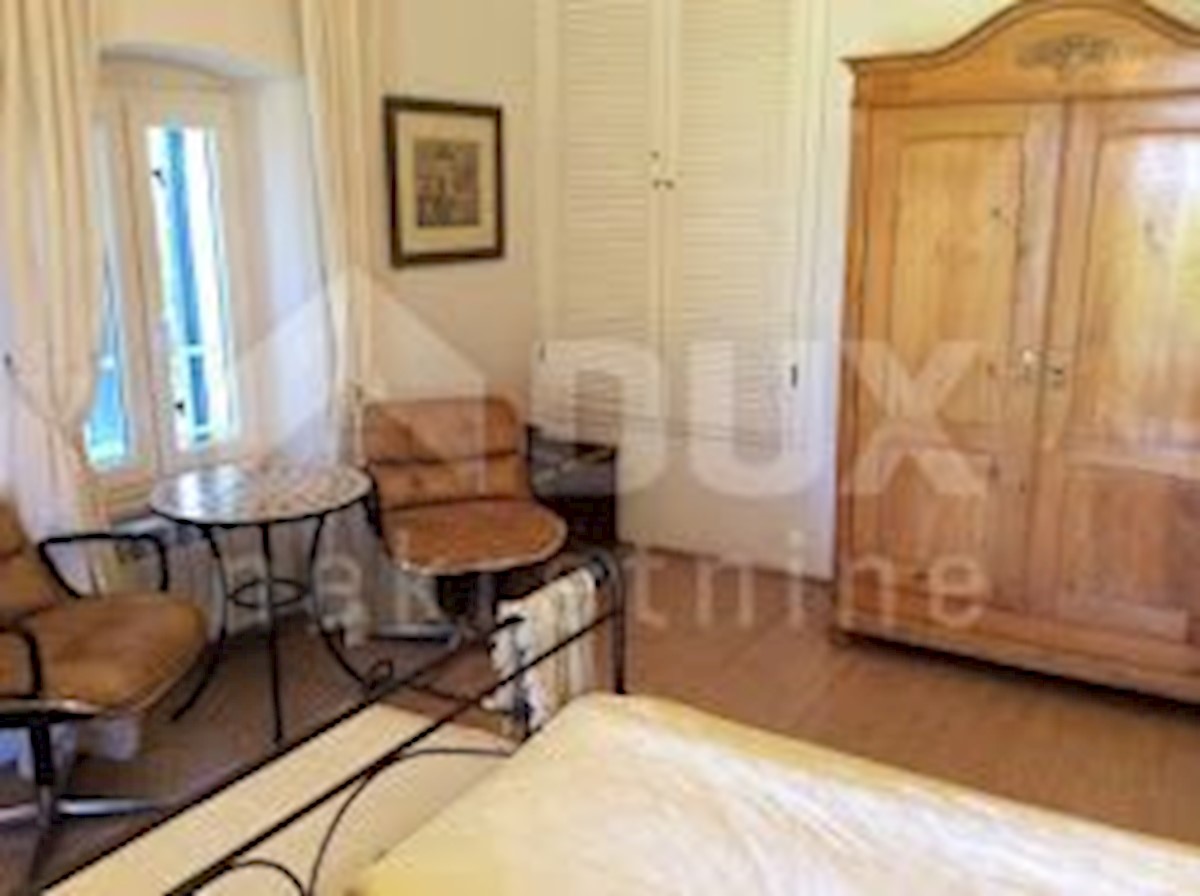 Casa In vendita - ISTARSKA  POREČ 