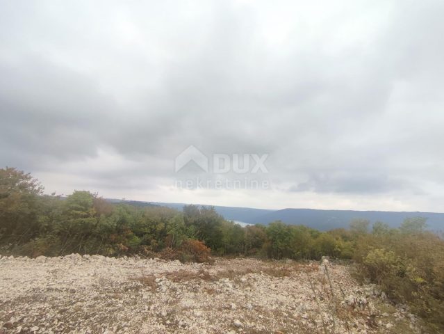 Land for sale 975 m² – Labin