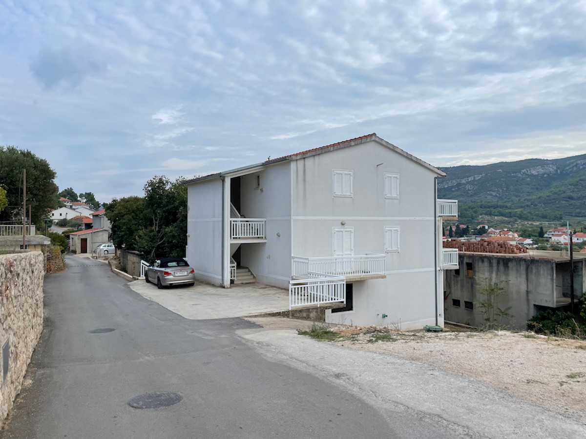 House For sale - SPLITSKO-DALMATINSKA  HVAR 