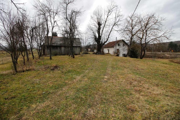 Parcela Naprodaj - Karlovačka Rakovica - foto 3/5