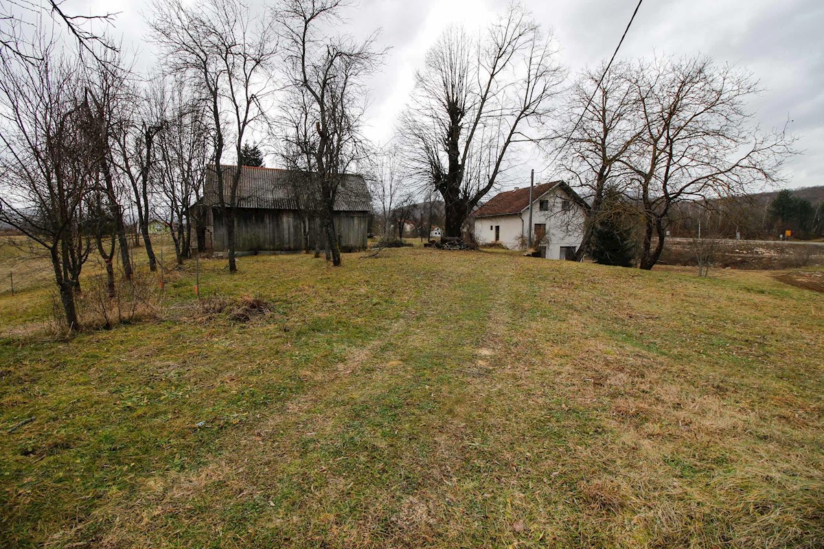 Land For sale - KARLOVAČKA  RAKOVICA 