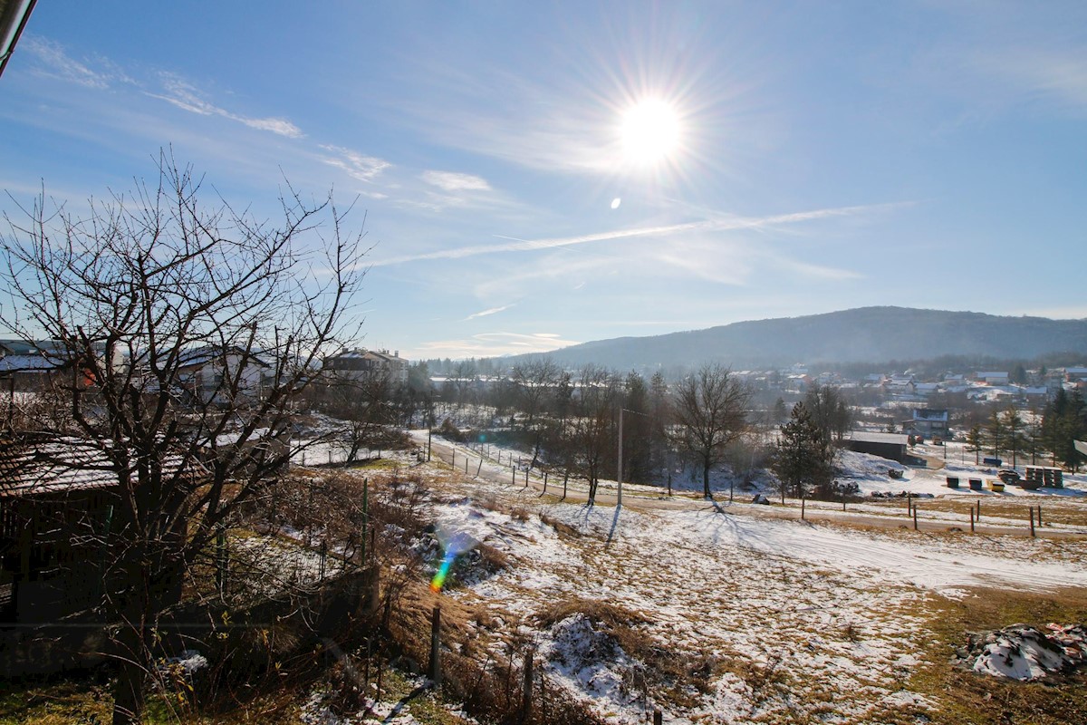 Dom Na predaj - KARLOVAČKA  SLUNJ 