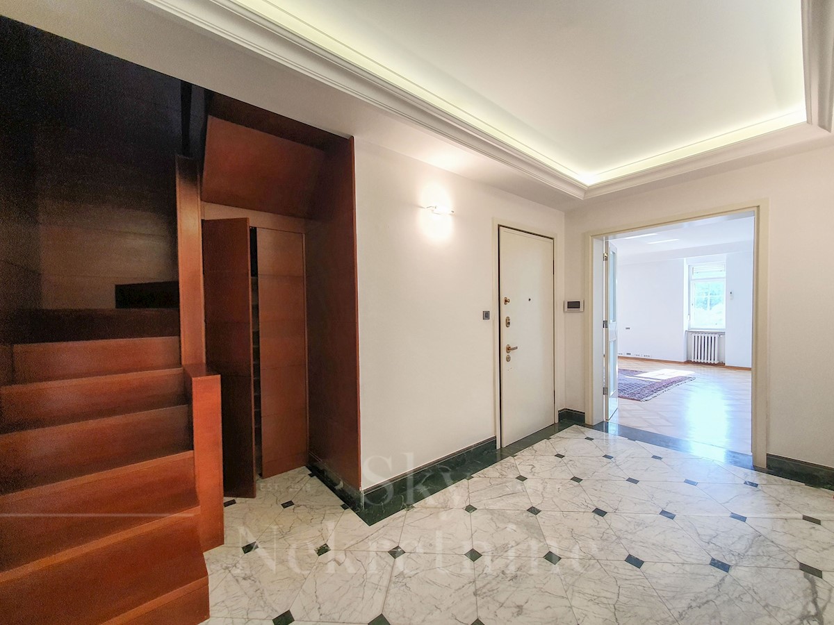 Appartement À vendre - GRAD ZAGREB  ZAGREB 