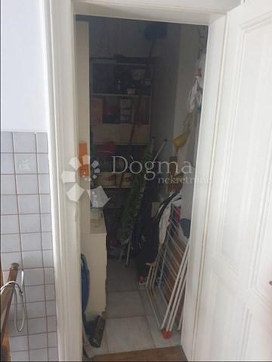 Apartmán Na predaj - GRAD ZAGREB  ZAGREB 