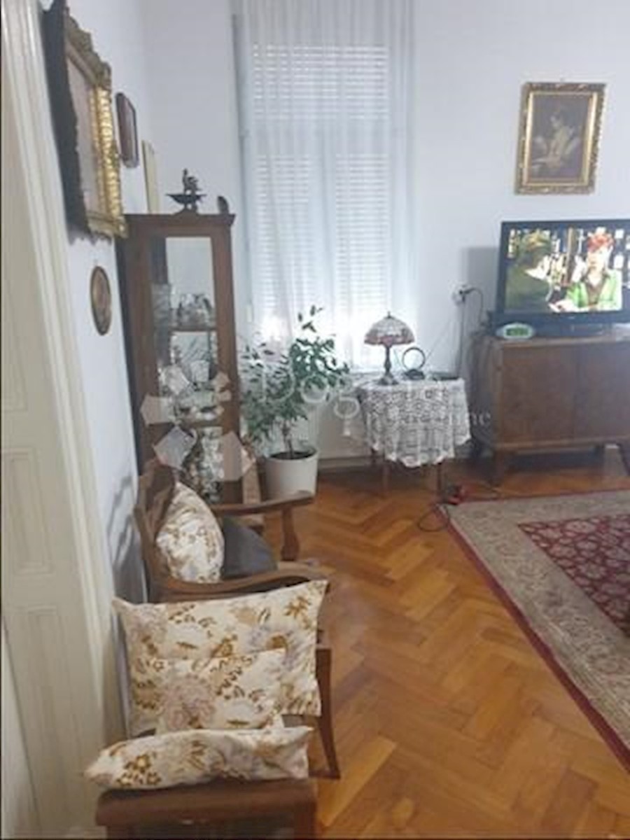 Apartmán Na predaj - GRAD ZAGREB  ZAGREB 