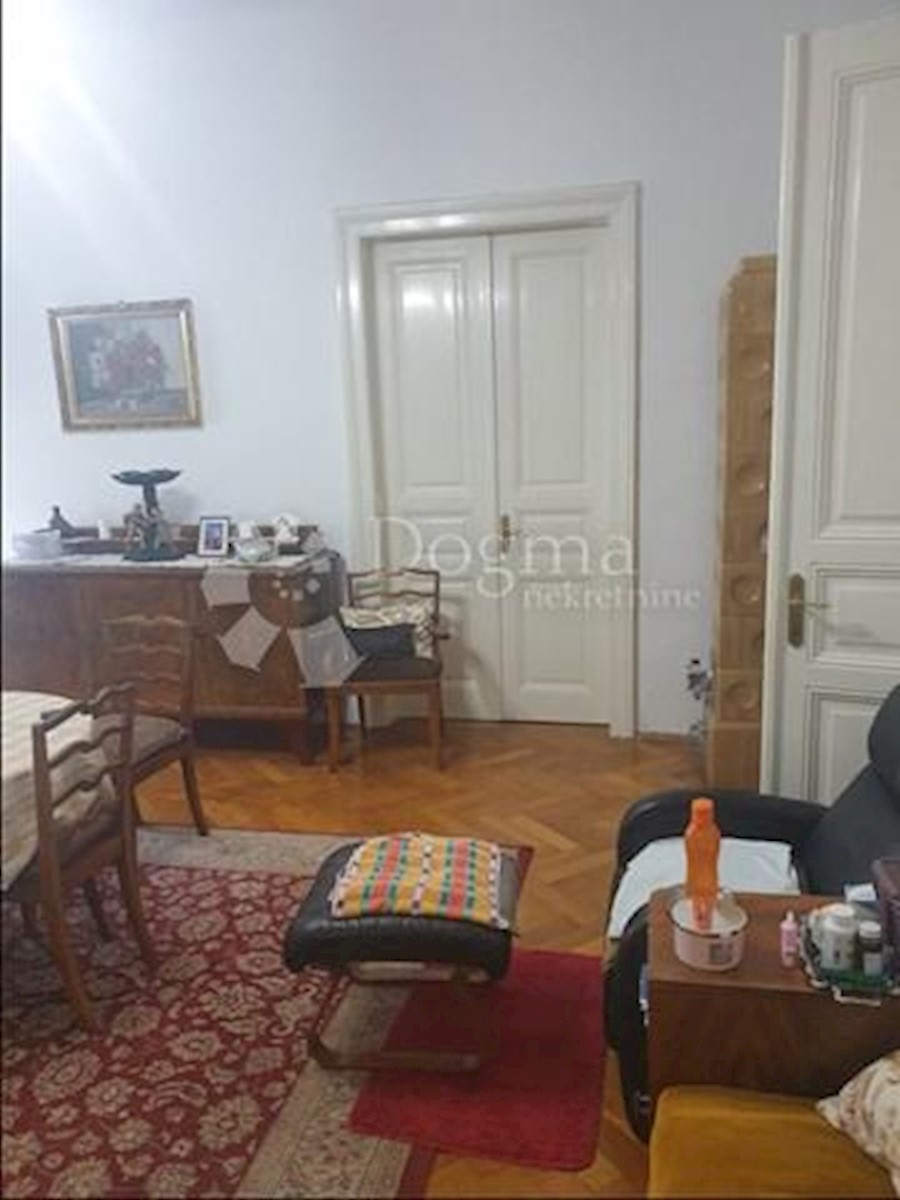 Apartmán Na predaj - GRAD ZAGREB  ZAGREB 