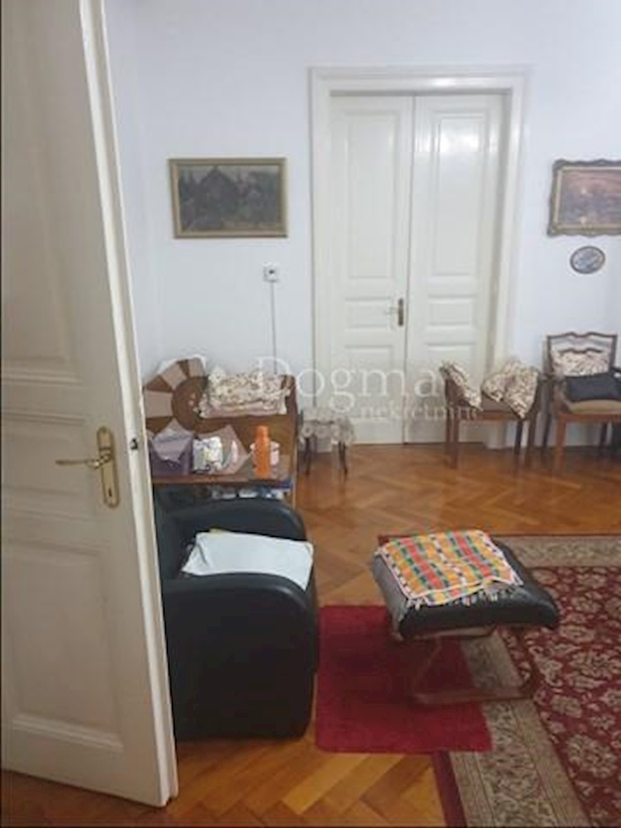 Apartmán Na predaj - GRAD ZAGREB  ZAGREB 