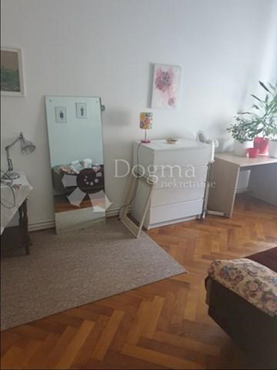 Apartmán Na predaj - GRAD ZAGREB  ZAGREB 