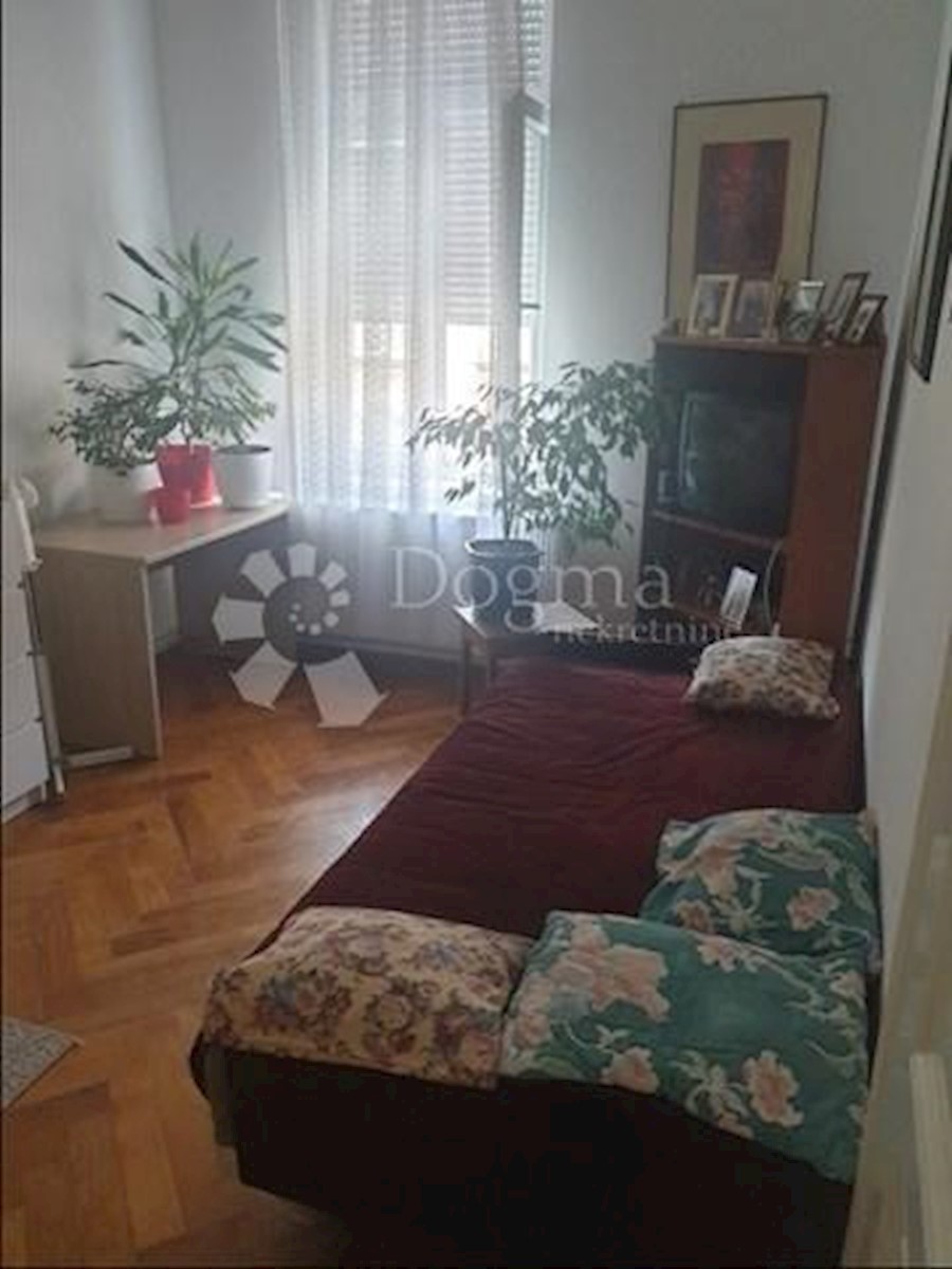 Apartmán Na predaj - GRAD ZAGREB  ZAGREB 