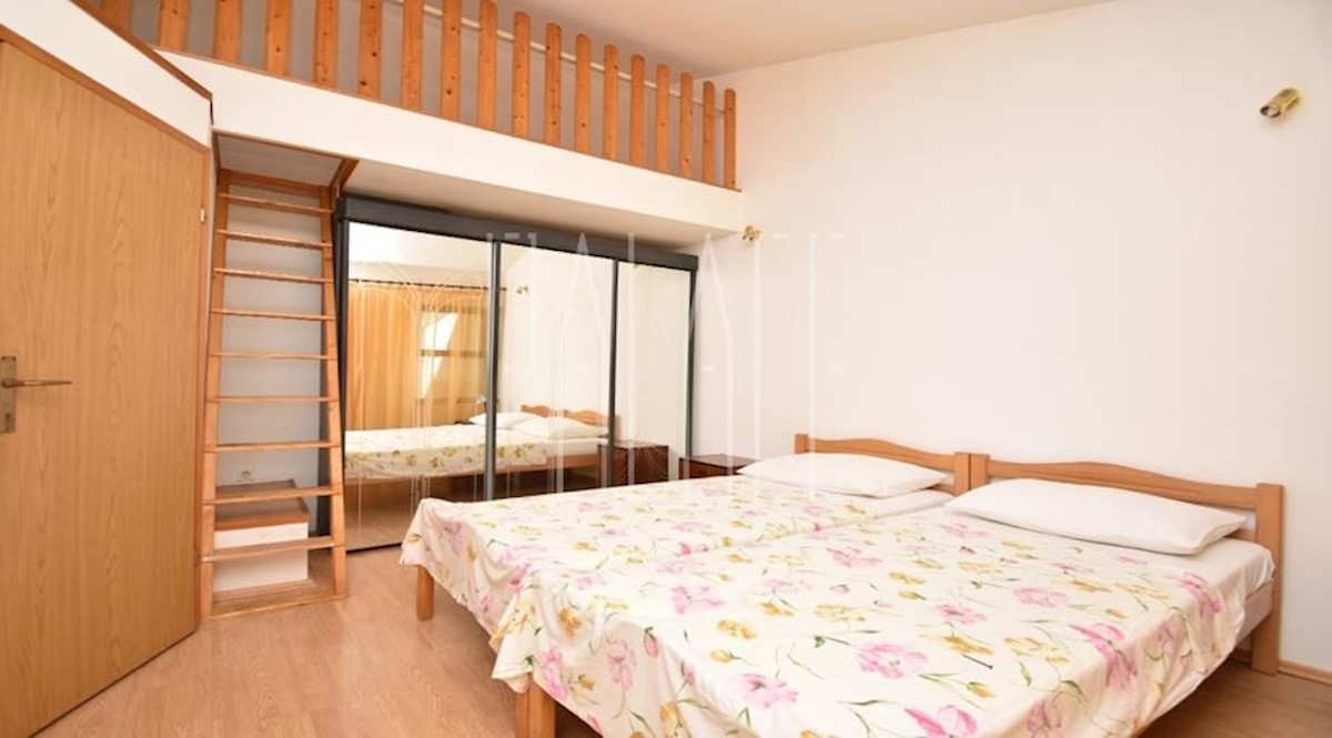 Apartmán Na prodej - ŠIBENSKO-KNINSKA  VODICE 