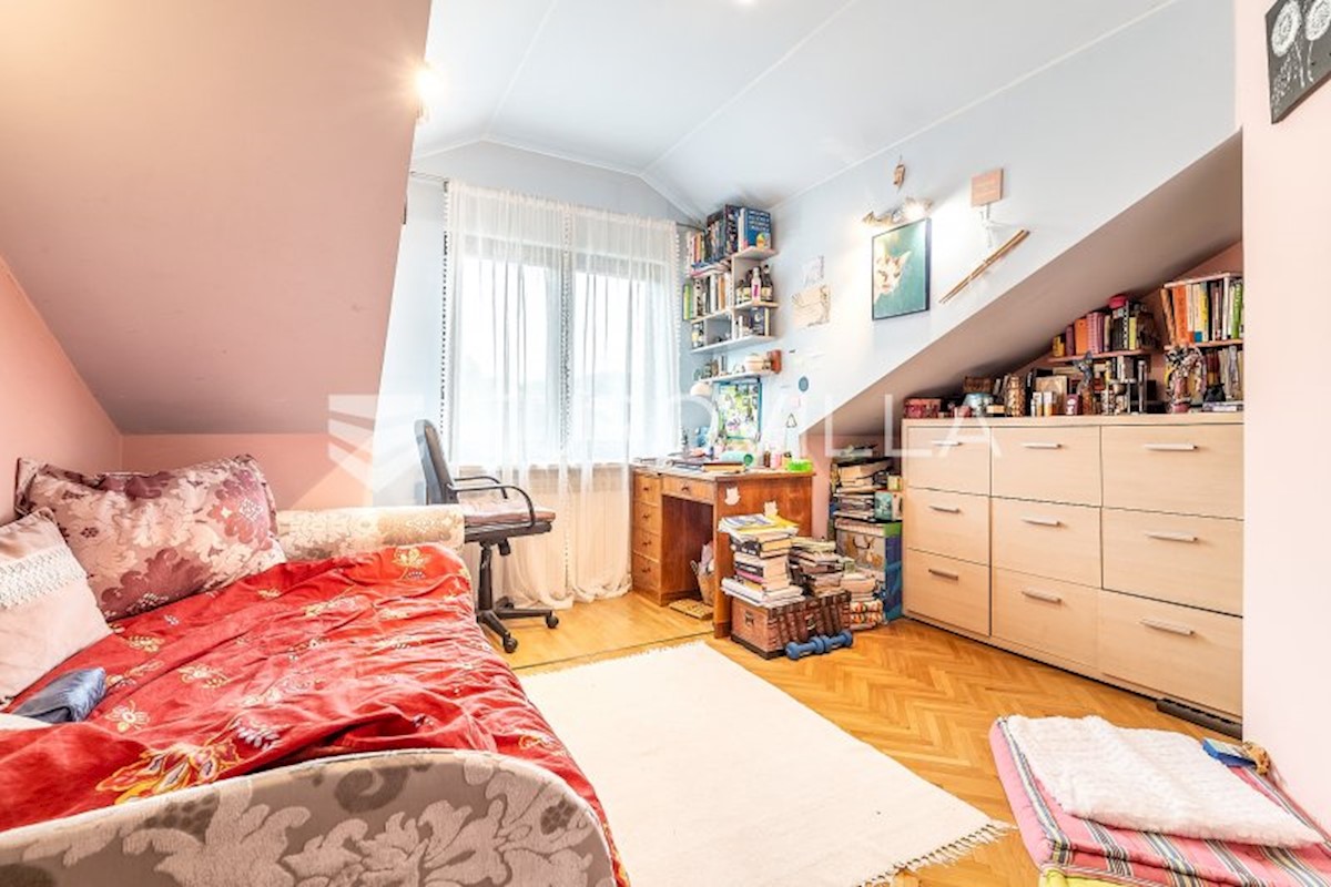 Apartmán Na predaj - GRAD ZAGREB  ZAGREB 