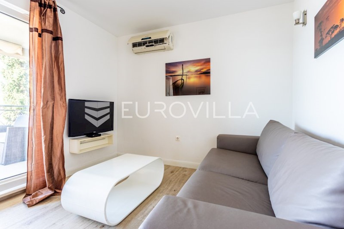 Casa In vendita - SPLITSKO-DALMATINSKA  TROGIR 