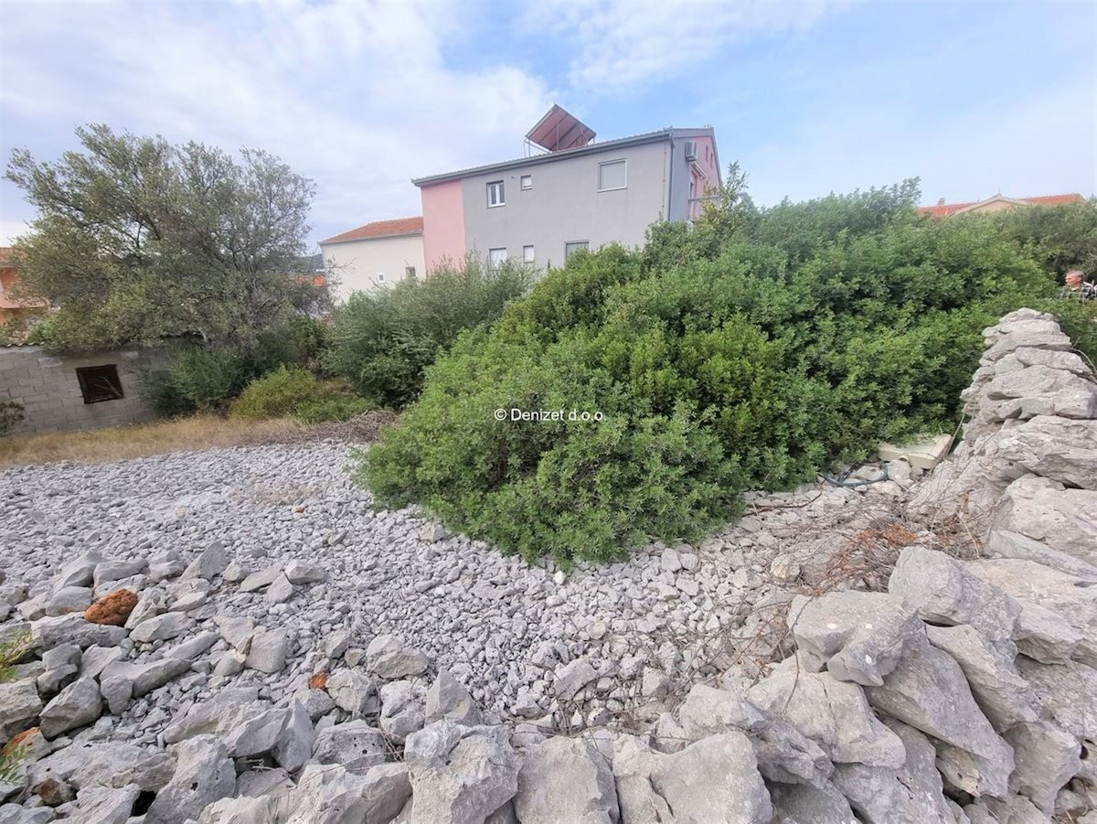 Land For sale - SPLITSKO-DALMATINSKA  MARINA 