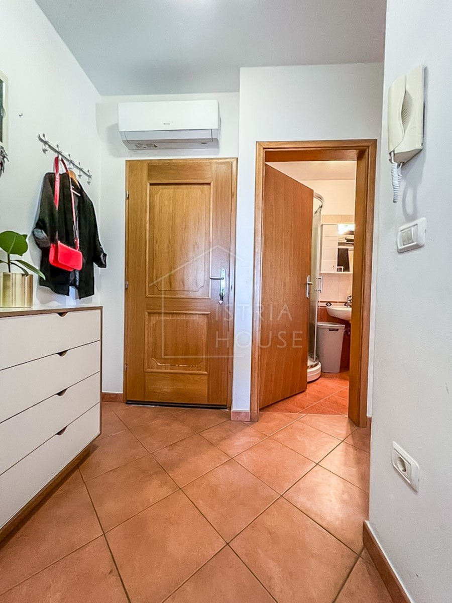 Apartma Na predaj - ISTARSKA  NOVIGRAD 