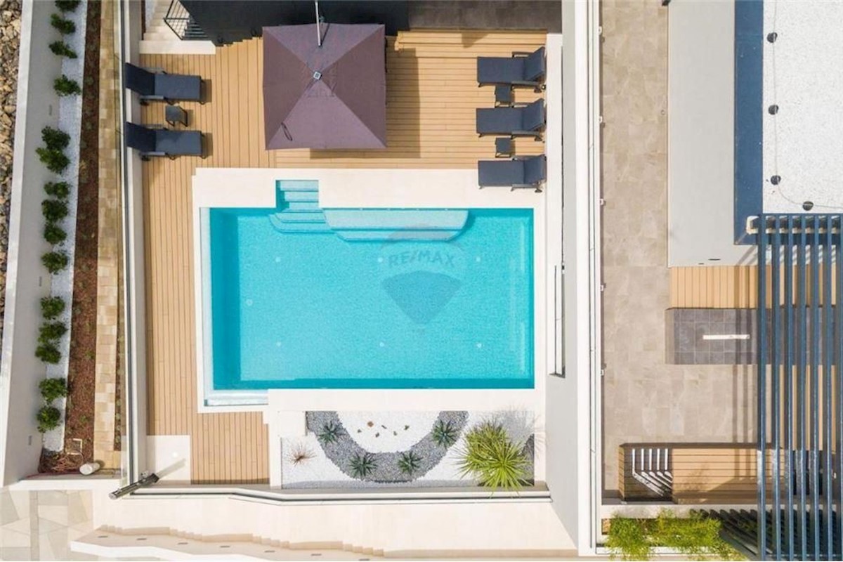 Casa In vendita - ZADARSKA  ZADAR 