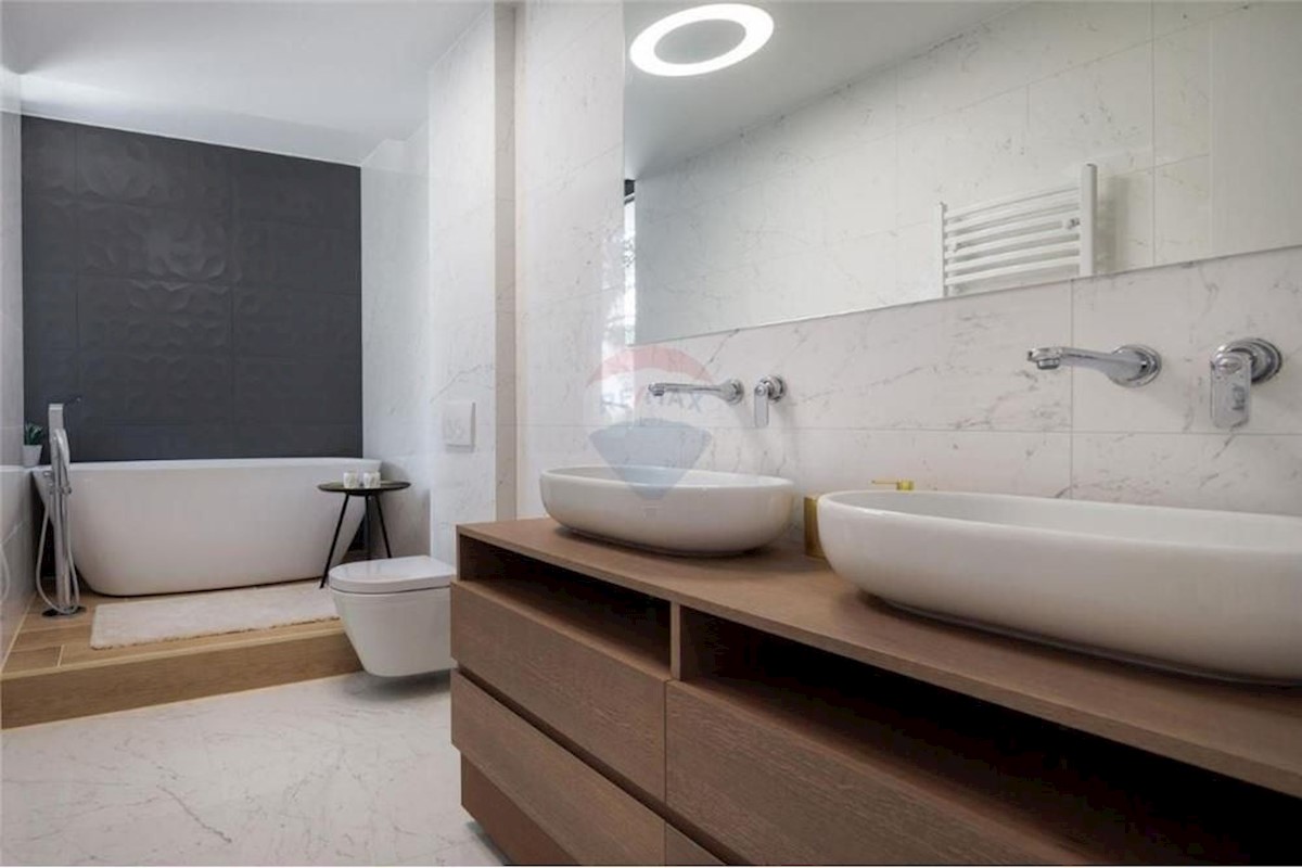 Casa In vendita - ZADARSKA  ZADAR 
