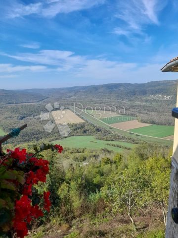 Dom na sprzedaż 250 m² – Motovun