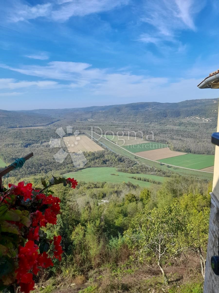 Kuća Na prodaju - ISTARSKA  MOTOVUN 