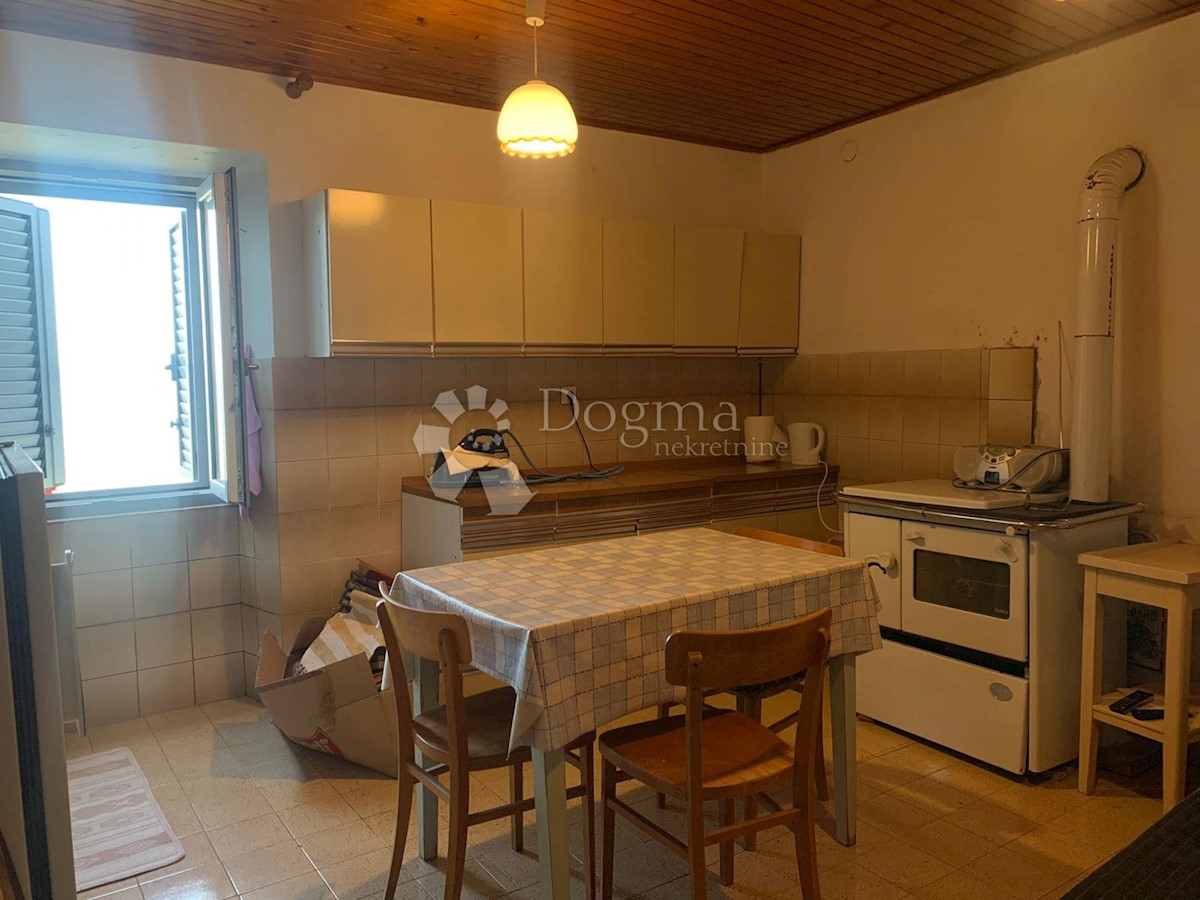 Kuća Na prodaju - ISTARSKA  MOTOVUN 