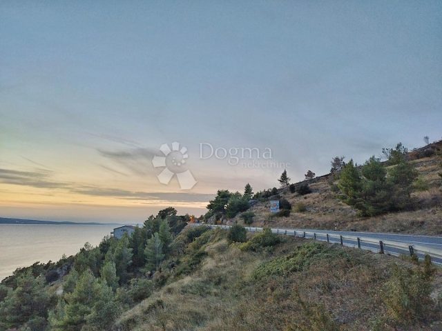 Land for sale 2700 m² – Stanići