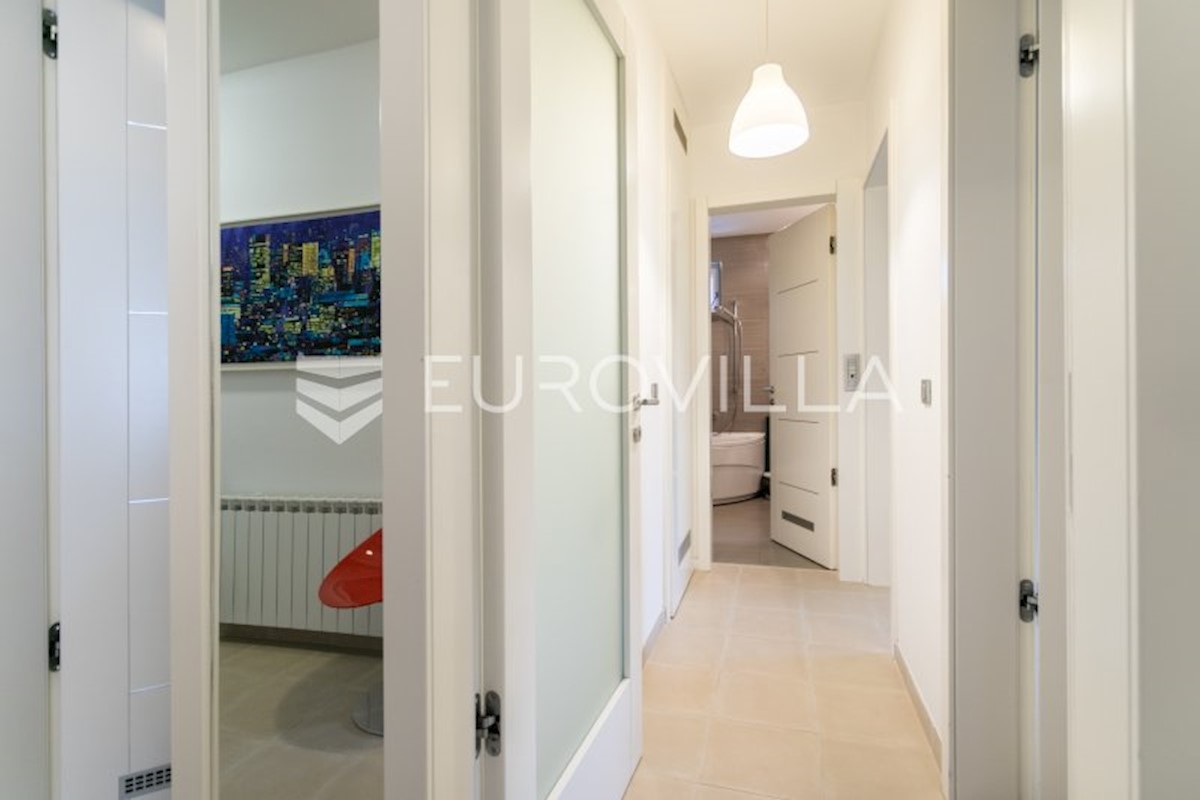 Apartmán K pronájmu - ZAGREBAČKA  SVETA NEDELJA 