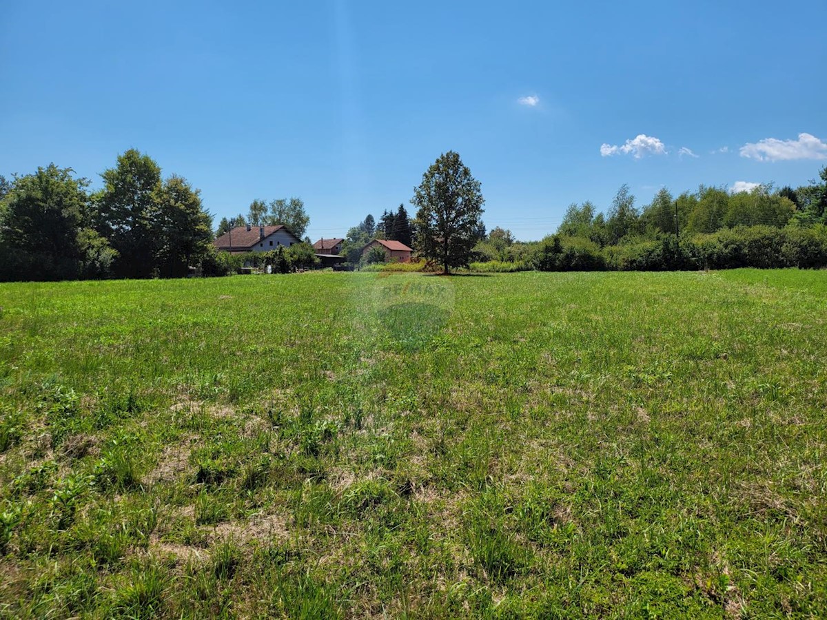 Zemljište Na prodaju - ZAGREBAČKA  VELIKA GORICA 