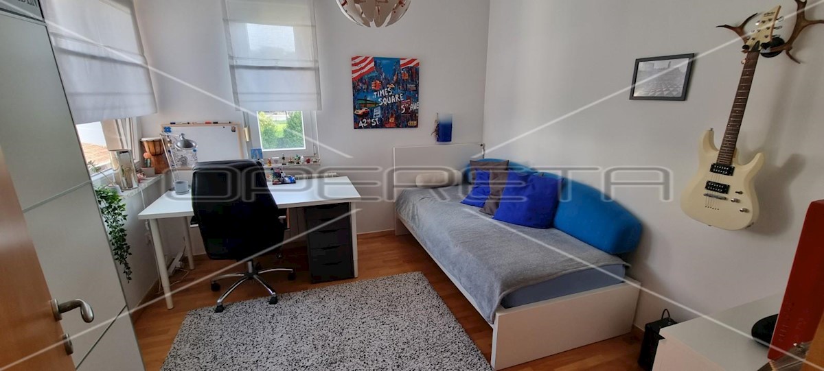 Apartmán Na predaj - GRAD ZAGREB  ZAGREB 