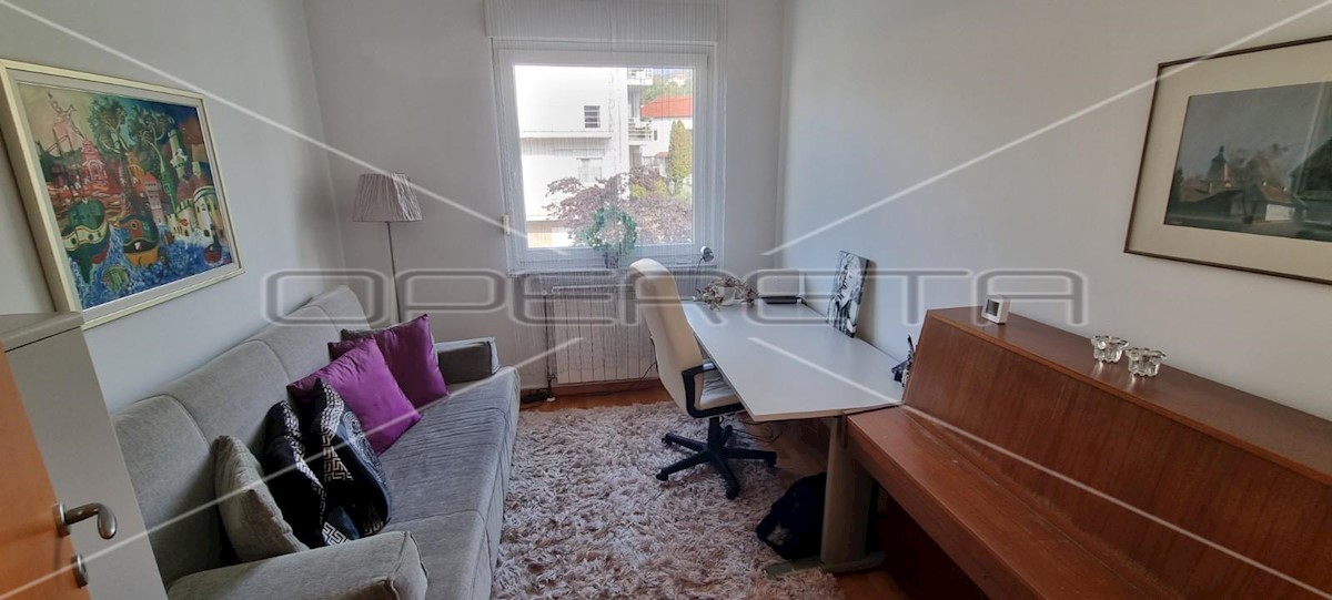 Apartmán Na predaj - GRAD ZAGREB  ZAGREB 