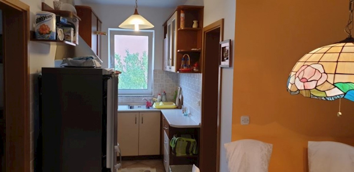 Apartment Zu verkaufen - PRIMORSKO-GORANSKA  KRK 