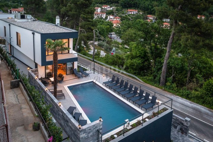 Dom na predaj 410 m² – Mošćenička Draga