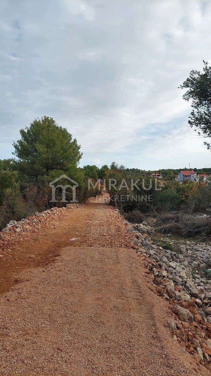 Parcela Naprodaj - ŠIBENSKO-KNINSKA  Šibenik