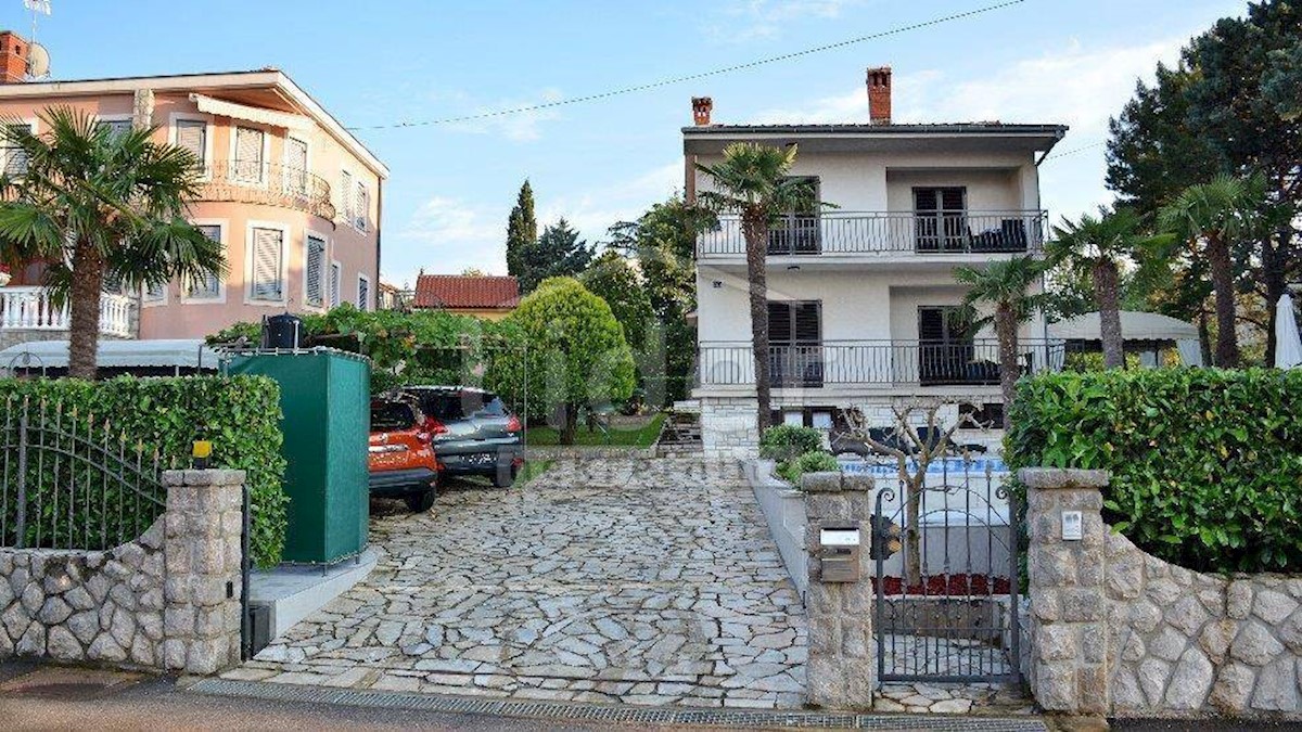 Haus Zu verkaufen - PRIMORSKO-GORANSKA  KRK 