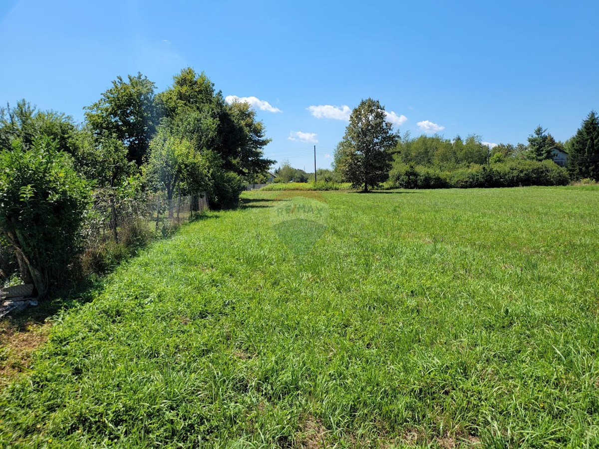 Terreno In vendita - ZAGREBAČKA  VELIKA GORICA 