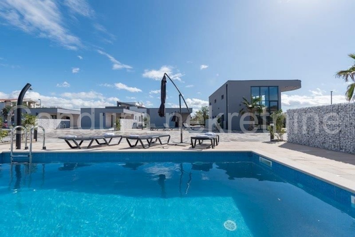 House For sale - ZADARSKA  Vir
