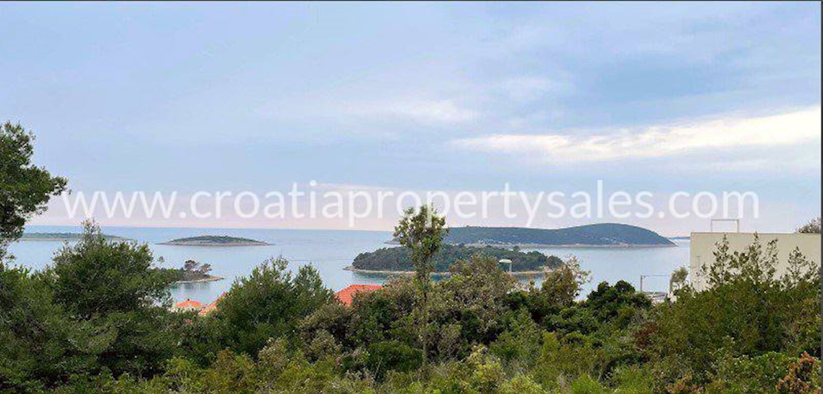 Land For sale - SPLITSKO-DALMATINSKA  ŠOLTA 