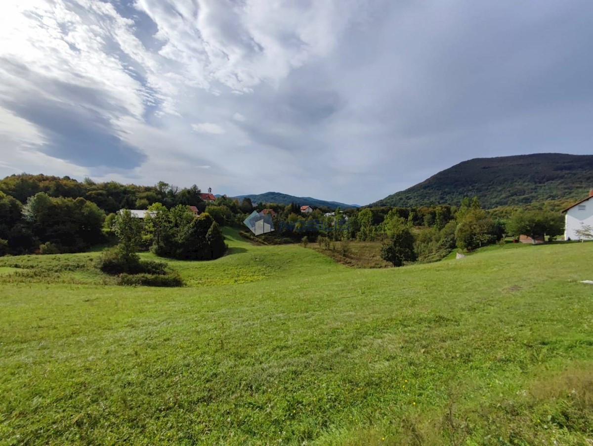 Terreno In vendita - KARLOVAČKA  RAKOVICA 