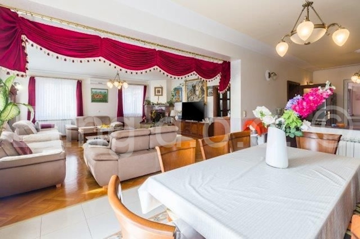 Maison À vendre - ISTARSKA  ROVINJ 