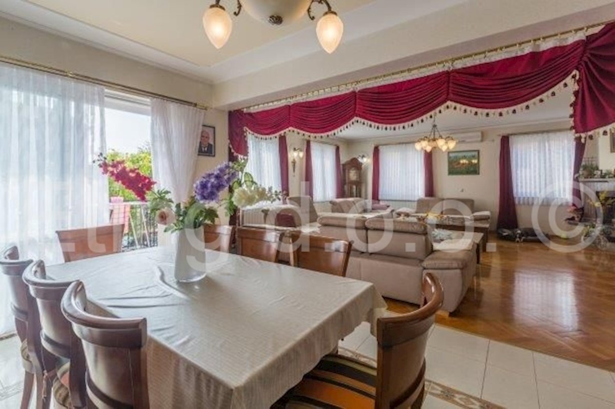 Casa In vendita - ISTARSKA  Rovinj